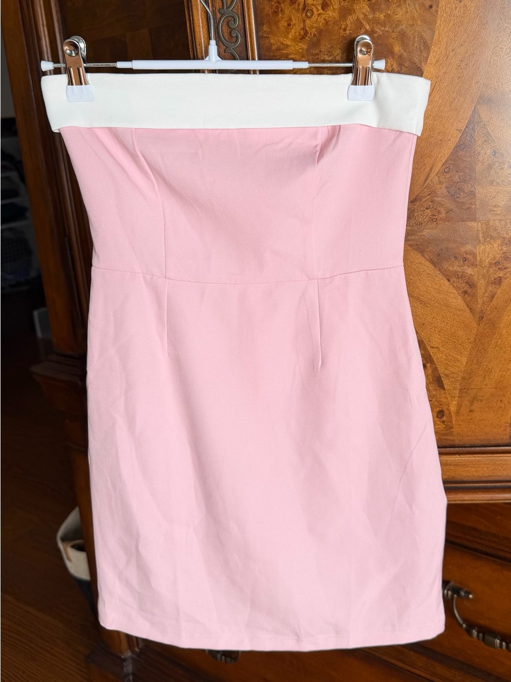 Edikted Strapless Pink Dress with White Band